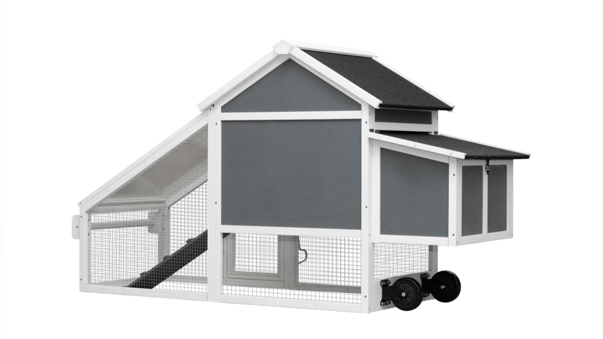 Convenient Chicken Coop on Wheels - Spacious, Durable, and Easy to Move - Small Pet Homes