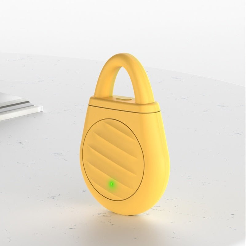 Rechargeable Ultrasonic Animal Repeller – Motion Sensor Pest Deterrent with LED Flash & Sound - USB - C Included - Small Pet Homes