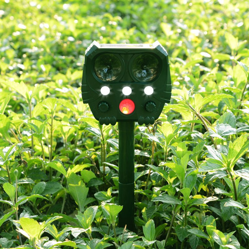 Solar Ultrasonic Animal Repeller – Motion Sensor Pest Deterrent for Dogs, Deer, Squirrels & Woodpeckers - Small Pet Homes